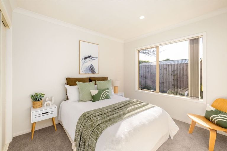 Photo of property in 17 Garforth Green, Halswell, Christchurch, 8025