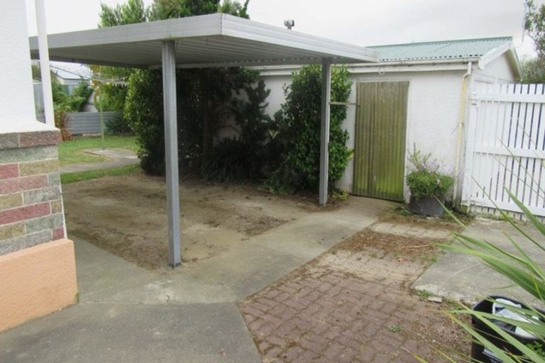 Photo of property in 22 Hughes Street, Waimate, 7924
