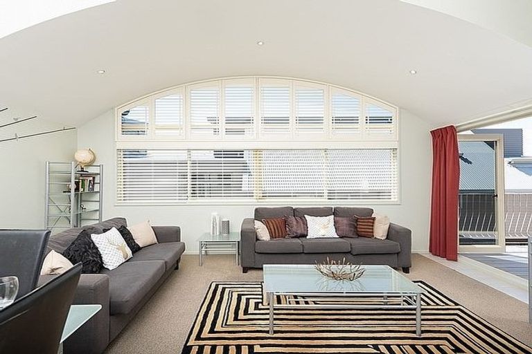 Photo of property in 25 Rita Street, Mount Maunganui, 3116