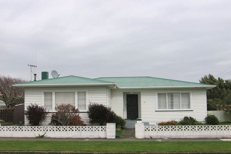Photo of property in 61 Trafalgar Street, Levin, 5510
