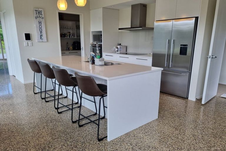 Photo of property in 2 Taumata Road, Omaha, Warkworth, 0986