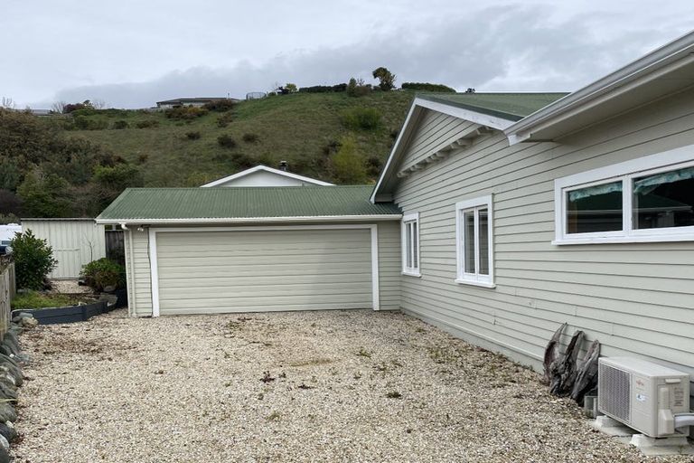 Photo of property in 122 Lord Rutherford Road South, Brightwater, 7022