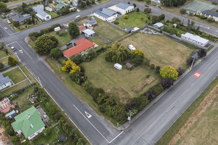 Photo of property in 11 Leslie Street, Waiau, 7332