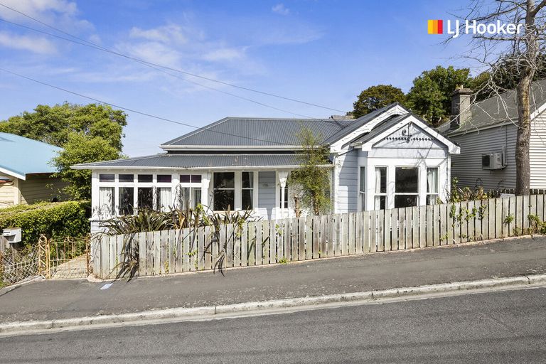 Photo of property in 41 Gladstone Road, North East Valley, Dunedin, 9010