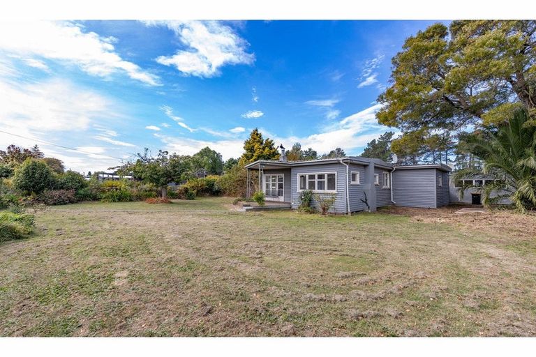 Photo of property in 29 Stalkers Road, Woodend Beach, Woodend, 7691
