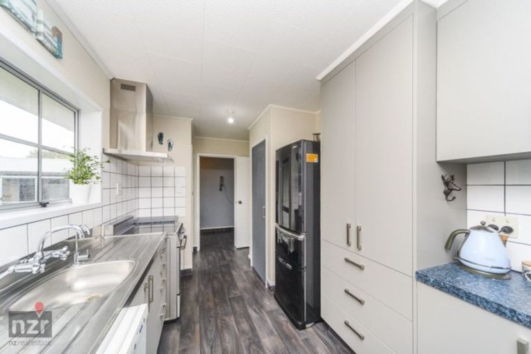 Photo of property in 32 Ferndale Place, Feilding, 4702