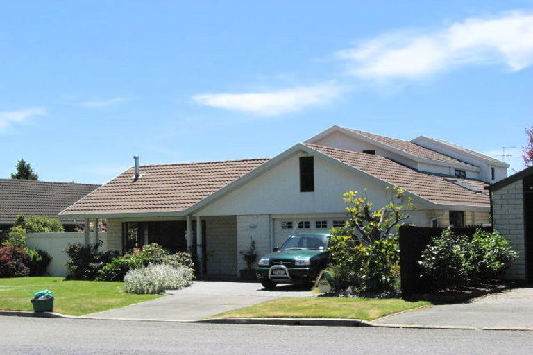 Photo of property in 466 Avonhead Road, Avonhead, Christchurch, 8042