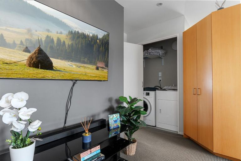 Photo of property in 2/1086 Papamoa Beach Road, Papamoa Beach, Papamoa, 3118