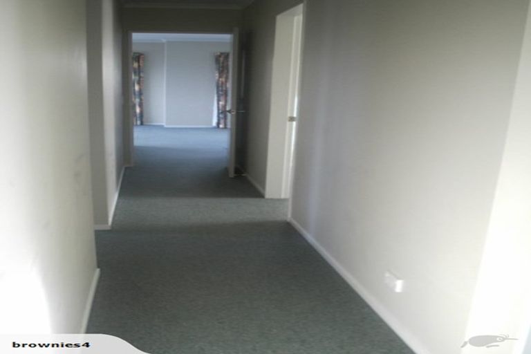 Photo of property in 3 Makora Grove, Paremata, Porirua, 5024