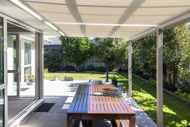 Photo of property in 35 Brookfield Drive, Northwood, Christchurch, 8051