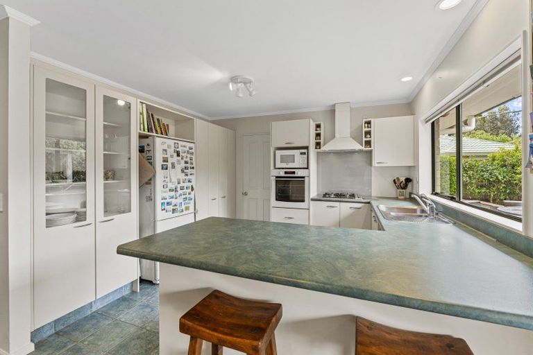 Photo of property in 9 Leigh Place, Paraparaumu Beach, Paraparaumu, 5032