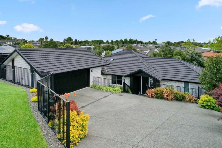 Photo of property in 99 Castlewold Drive, Bethlehem, Tauranga, 3110