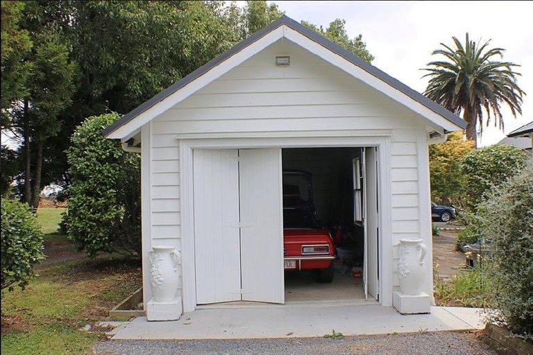 Photo of property in 309 Anzac Road, Pukekohe, 2120