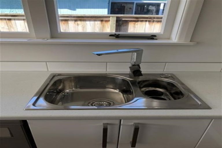 Photo of property in 22 Melanesia Road, Kohimarama, Auckland, 1071