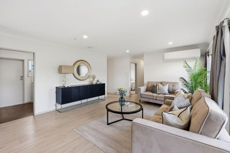 Photo of property in 27 Galsworthy Place, Bucklands Beach, Auckland, 2014