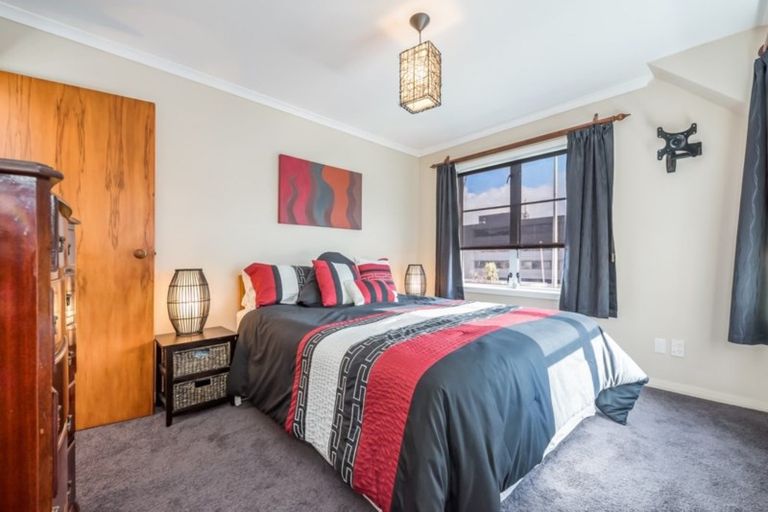 Photo of property in 18 Cornwall Street, Hutt Central, Lower Hutt, 5010