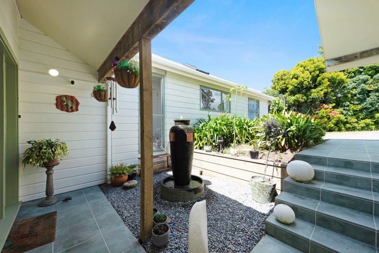 Photo of property in 19 Sea Poppy Way, Otaihanga, Paraparaumu, 5036