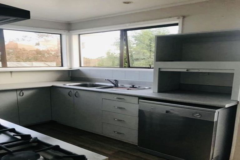 Photo of property in 93 Stapleford Crescent, Browns Bay, Auckland, 0630