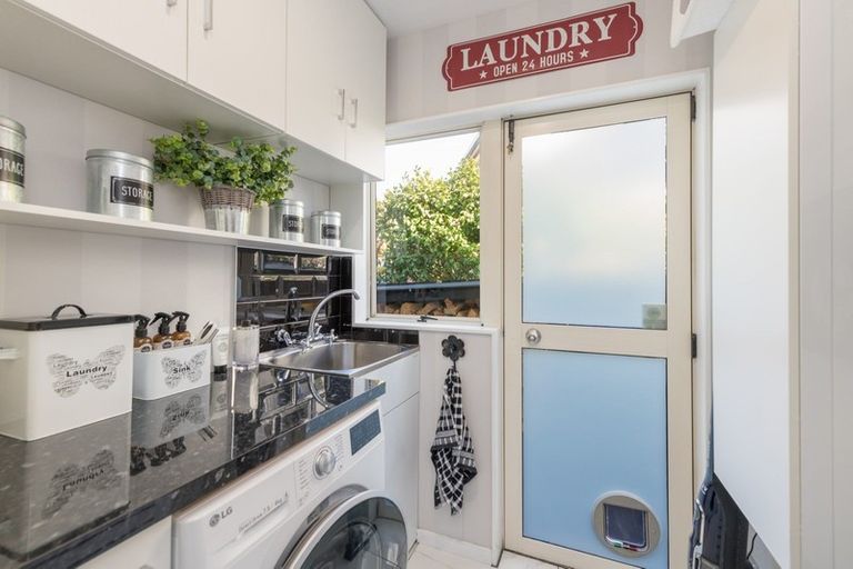 Photo of property in 8 D'urville Rise, Richmond, 7020