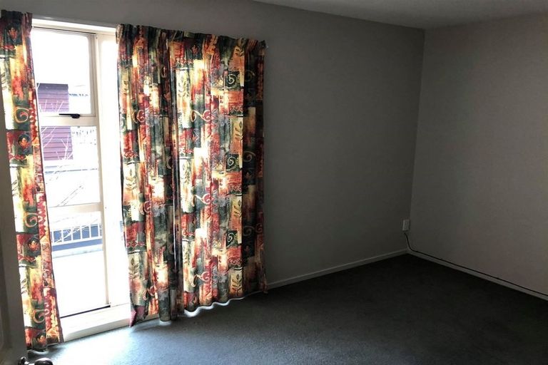 Photo of property in 42b Picton Avenue, Riccarton, Christchurch, 8011