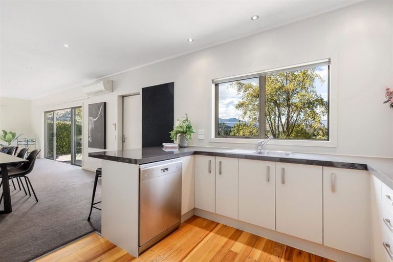 Photo of property in 47 Mcchesney Road, Arthurs Point, Queenstown, 9371