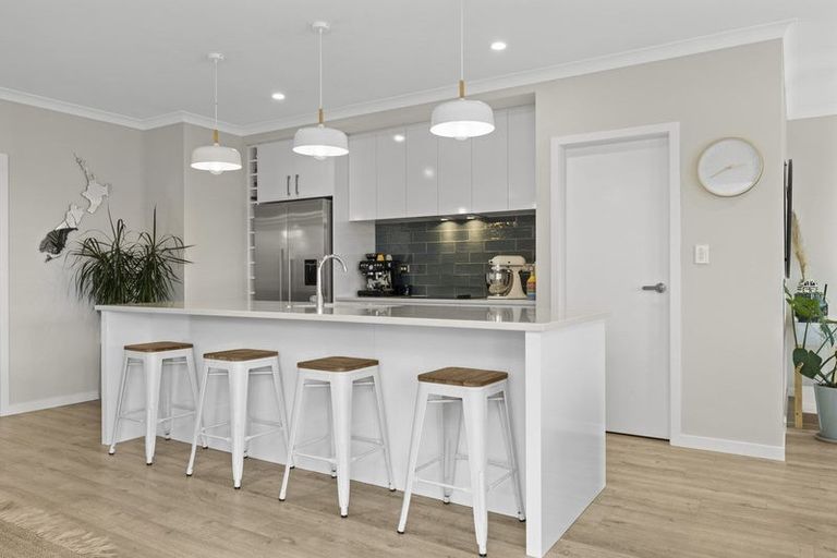 Photo of property in 11 Jarrett Terrace, Leamington, Cambridge, 3432