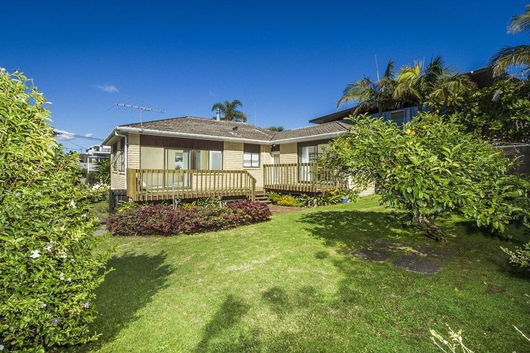 Photo of property in 24 Blomfield Spa, Takapuna, Auckland, 0622
