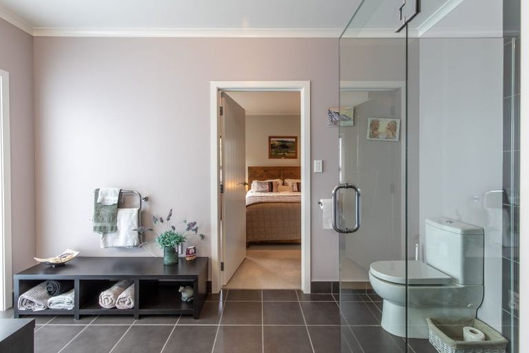 Photo of property in 19 Jg Wilson Drive, Waipukurau, 4281