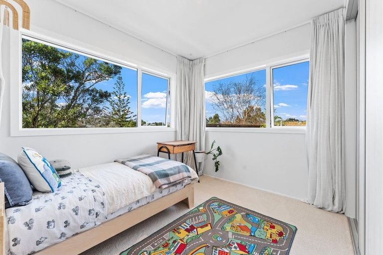 Photo of property in 45 Vipond Road, Stanmore Bay, Whangaparaoa, 0932