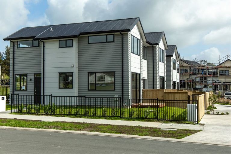 Photo of property in 21a Nellie Drive, Kumeu, 0810