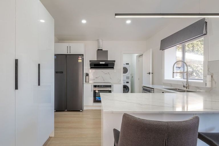 Photo of property in 9 Bevington Street, Avonhead, Christchurch, 8042