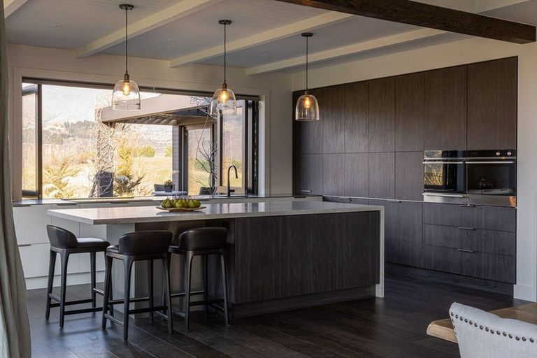 Photo of property in 1 Todd Lane, Lake Hayes, Queenstown, 9371