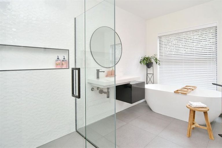 Photo of property in 29 Kohunga Crescent, Bottle Lake, Christchurch, 8083