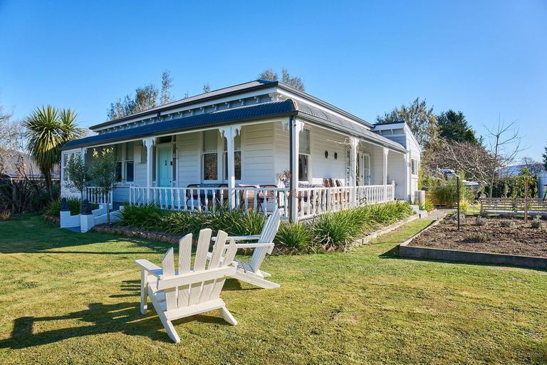 Photo of property in 260 Talbot Street, Geraldine, 7930