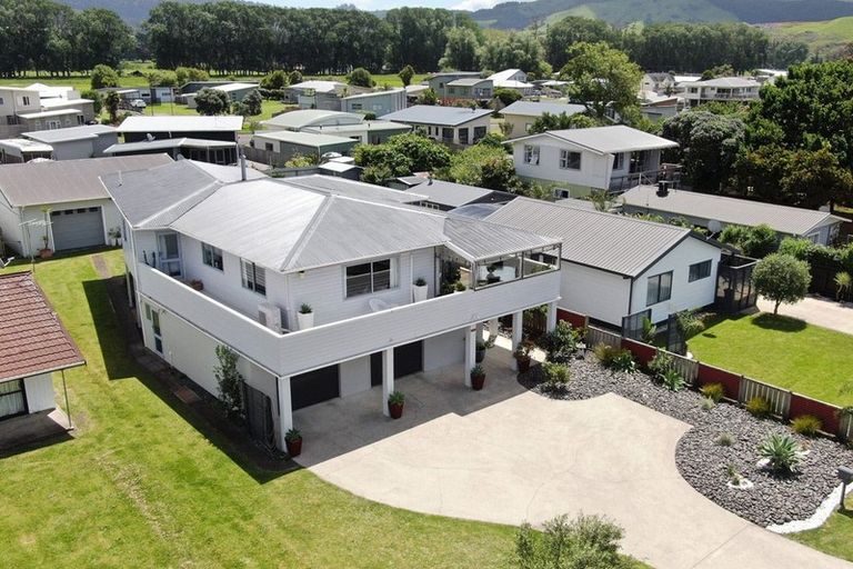 Photo of property in 266 Cook Drive, Whitianga, 3510