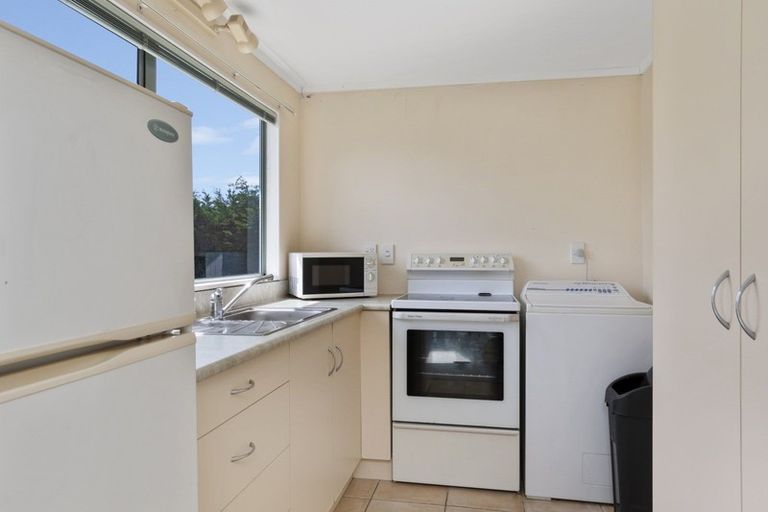 Photo of property in 108 Sutherland Road, Brookfield, Tauranga, 3110