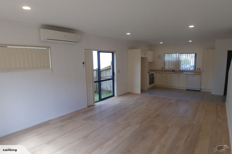 Photo of property in 9 Butia Avenue, Henderson, Auckland, 0612