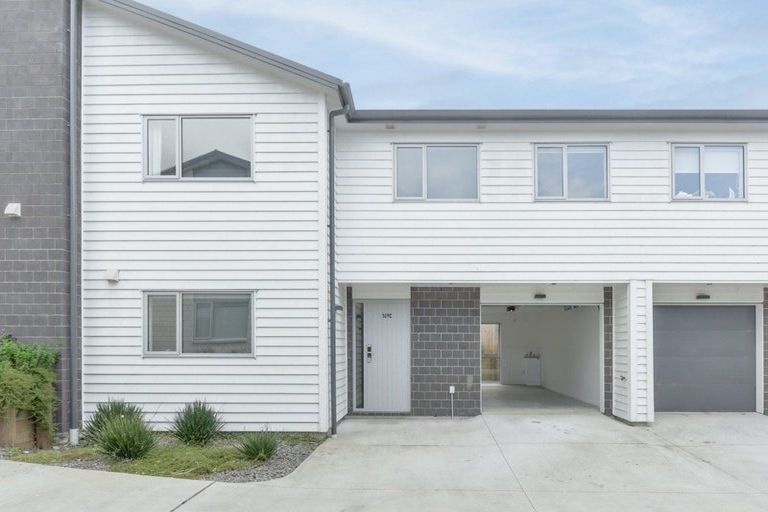 Photo of property in 169c Wallace Road, Mangere Bridge, Auckland, 2022