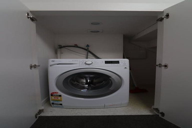 Photo of property in 1036b Colombo Street, St Albans, Christchurch, 8014