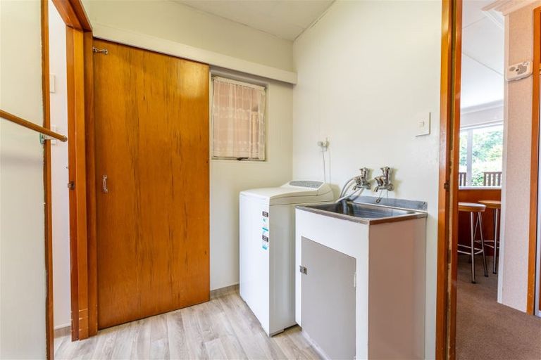 Photo of property in 175 Queen Street, Waimate, 7924