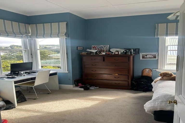 Photo of property in 10 Garfield Street, Brooklyn, Wellington, 6021