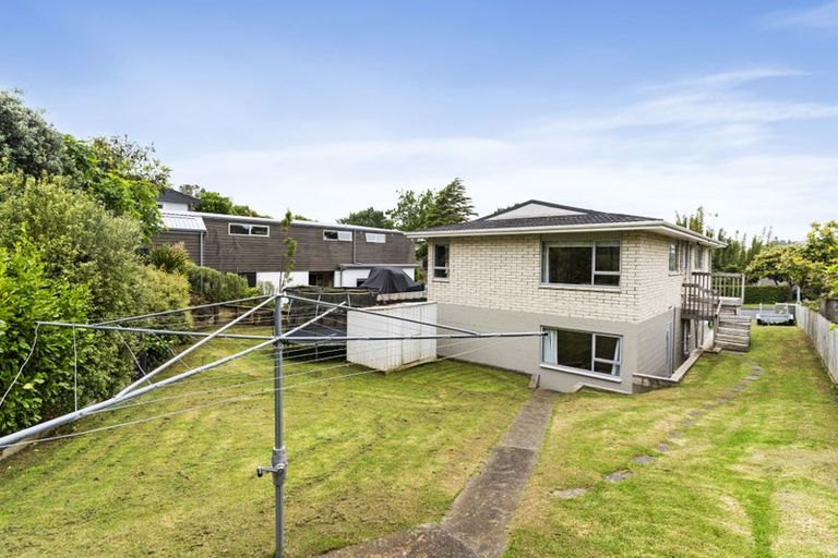 Photo of property in 12 Tanglewood Place, Cockle Bay, Auckland, 2014