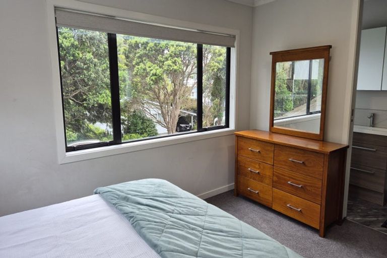 Photo of property in 1 Rimu Street, Tawa, Wellington, 5028