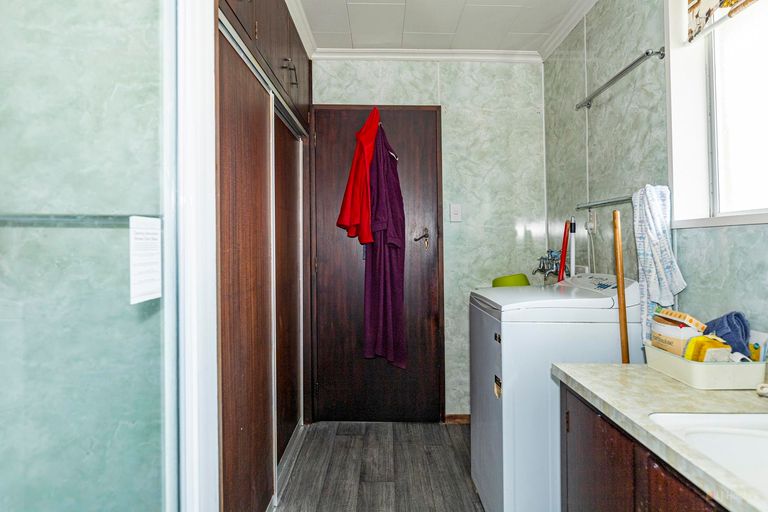 Photo of property in 5 Goldsmith Street, Waimate, 7924