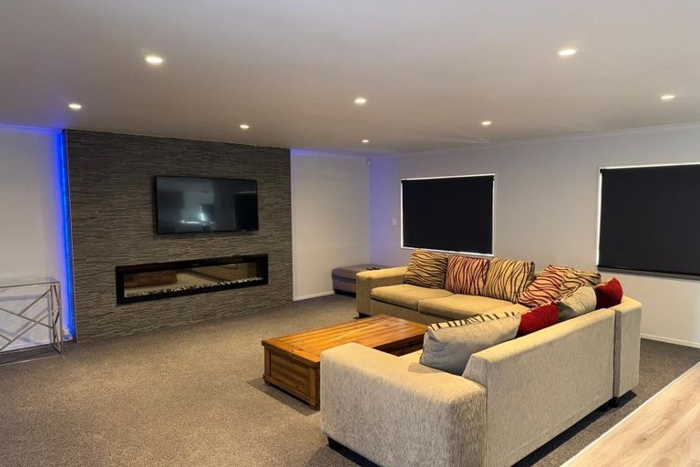 Photo of property in 236 Paremoremo Road, Lucas Heights, Auckland, 0632