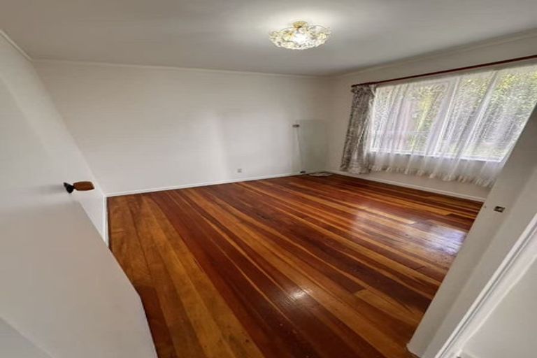 Photo of property in 30 Velma Road, Hillcrest, Auckland, 0627