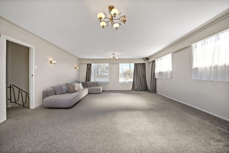Photo of property in 207 Don Buck Road, Massey, Auckland, 0614