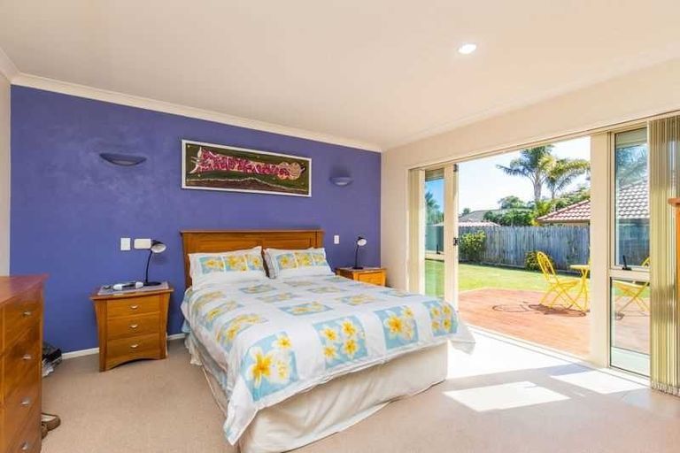 Photo of property in 58 Lothian Brae, Wattle Downs, Auckland, 2103