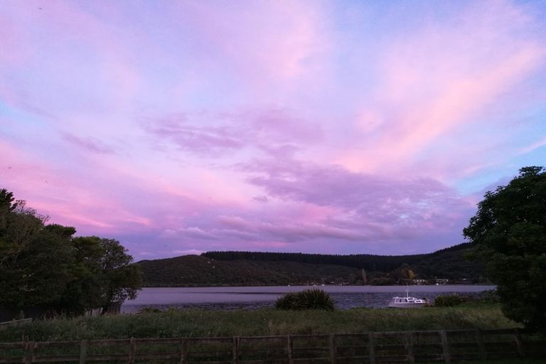 Photo of property in 11b Te Wirihana Road, Mourea, Rotorua, 3074