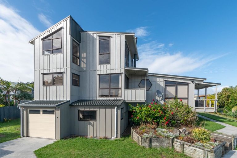 Photo of property in 12 Kaka Street, Ahipara, Kaitaia, 0481